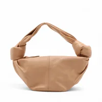 ボッテガヴェネタ イントレチャート スモール ターン ポーチ