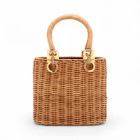 フェラガモ ガンチーニ トリフォリオ レザー 2WAYハンドバッグ