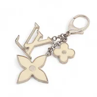 【鑑定済】 ヴィトン　LVチャーム　M67224 FL1174 レザー　ロープ LOUIS VUITTON ルイヴィトン M67224 レザー ロープ キーリング