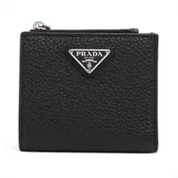 未使用級✨PRADA プラダ　マネークリップ　2MN077　サフィアーノ　レザー プラダ サフィアーノ 2MN077 レザー マネークリップ ブラック