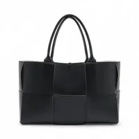 ボッテガヴェネタ　アルコトート　ラージ　新品未使用 ボッテガヴェネタ マキシイントレチャート ザ アルコトート