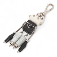 ロエベ チャーム GP×革 ピンク×オレンジ エキゾチックバート