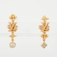 LVロゴ ストーン装飾 ピアス(片耳用) LVロゴ ストーン装飾 ピアス(片耳用) LVロゴ ストーン装飾