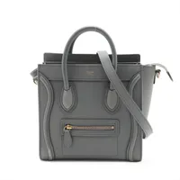 新品同様 新ロゴ ラゲージ マイクロ スリ グレージュ ハンドバッグ