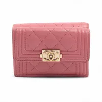 シャネル マトラッセ キャビアスキン コンパクトウォレット L字