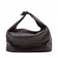 ボッテガヴェネタ イントレチャート レザー ワンショルダー