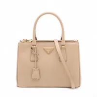 プラダ グレースカーフ レザー 2WAYショルダーバッグ ブラック