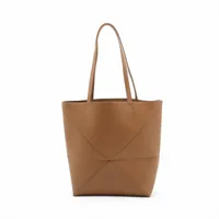 鑑定済・極美品☆ロエベ スクエアバスケット ラフィア スモール カゴ