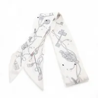 エルメス ツイリー ツインズ ド レ ブックル ビジュー スカーフ シルク