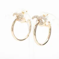 極美品 シャネル ピアス 17A ココマーク ラインストーン ゴールド 両耳 楽天市場】シャネル ピアス ココマーク（両耳用/片耳用両耳用