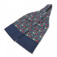 エルメス ポワントゥ LA FEMME AU CARRE スカーフ シルク A3035597