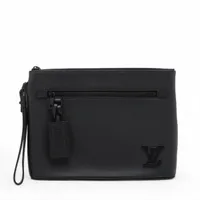 ヴィトン LVアエログラム ポシェット IPAD M69837 ブラック RFID反応あり