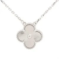 ヴァンクリーフ&アーペル ヴィンテージアルハンブラ ギョーシェ