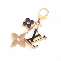 ルイヴィトン M60071 ポルトクレシェンヌ キーホルダー メタル ルイヴィトン M60071 ポルトクレシェンヌ キーホルダー メタル