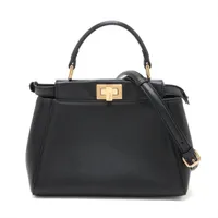 FENDI ピーカブー　スモール　セレリア レザー　グレージュ FENDI ピーカブー スモール セレリア レザー グレージュ 近日