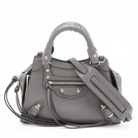 バレンシアガ　ベルト　80 351206250_1.jpg