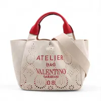 クリスチャンルブタン スパイクスタッズ カバイカー レザーxスタッズ