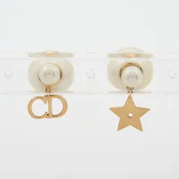 Dior プチCD ピアス(両耳用) 人気 楽天市場】Dior ディオール Petit CD Baroque Stud Earrings