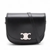 セリーヌ トリオンフ レザー チェーンウォレット ブラック NP032527