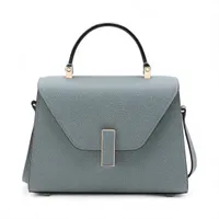 ヴァレクストラ Bキューブ レザー ハンドバッグ ベージュ A1904239