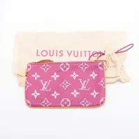 Louis Vuitton Monogram Leather Speedy P9 Bandoulière 40 M11563