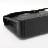 シャネル デカマトラッセ34 マキシ ラムスキン シングルフラップ