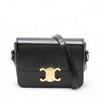 ⭐未使用に近い⭐セリーヌ レザー オーバルパース キュイル トリオンフ ポーチ 楽天市場】セリーヌ CELINE クロスボディ オーバルパース キュイル