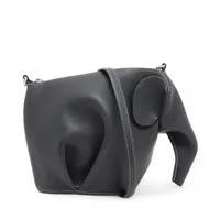 ロエベ レザー ショルダーバッグ ブラック A4033831｜中古ブランド品