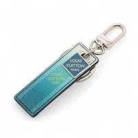 新品未使用　ヴィトン 　キーホルダー　クロッシュクレ キーリング M63620 Amazon.co.jp: ルイヴィトン キーリング M63620 LOUIS VUITTON