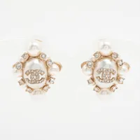 シャネル ココマーク GP×パール ピアス(両耳用) B15B ゴールド