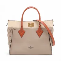 ヴィトン モノグラムタフタージュ キーポルトリアングル50 M45046 RFID