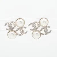 クリスチャンディオール CDロゴ ピアス(両耳用) メタル×ラインストーン