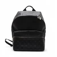 ヴィトン タイガラマ ディスカバリーバックパック PM M30953 ホワイト