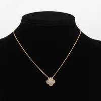 ヴァンクリーフ&アーペル ヴィンテージアルハンブラ グレーシェル