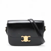 最終お値下げ！7月31日まで　CELINE トリオンフ　ブラックレザーウォレット バイフォールドウォレット / トリオンフ エンボス加工カーフスキン