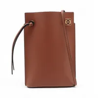 ロエベ ゲート ポケット ショルダーバッグ ブラウン 楽天市場】ロエベ LOEWE ゲートポケット ショルダーバッグ アナグラム