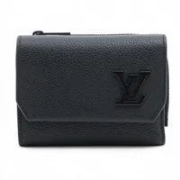 2024年購入 ルイヴィトン LVアエログラム パイロット 三つ折り RFID ヴィトン LVアエログラム ポルトフォイユ パイロット 型番 グレー