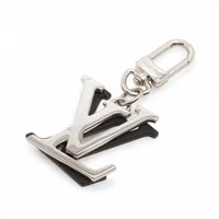 ヴィトン M68020 ポルトクレ クロッシュ クレ CX1116 チャーム メタル