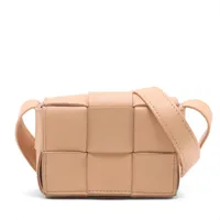 ボッテガヴェネタ キャンディーカセット イントレチャートレザー　ショルダーバッグ Amazon | [ボッテガヴェネタ] ショルダーバッグ レディース CANDY