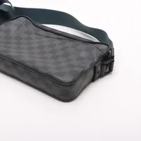 ルイヴィトン アルファ メッセンジャー ショルダーバッグ N40188 ダミエ ルイ ヴィトン アルファ メッセンジャー ダミエ グラフィット N40188