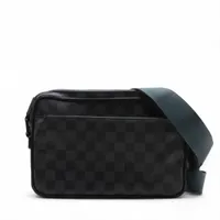 ルイ ヴィトン アルファ メッセンジャー ダミエ グラフィット N40188