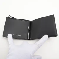 メゾンマルジェラ 4ステッチ レザー マネークリップ ブラック A4076555