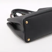 プラダ サフィアーノキュイール レザー 2WAYハンドバッグ ブラック