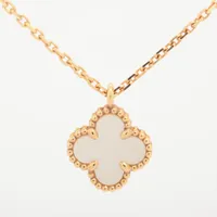 ヴァンクリーフ&アーペル スウィートアルハンブラ シェル ネックレス ヴァンクリーフ&アーペル スウィートアルハンブラ シェル ネックレス