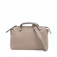 フェンディ サンシャイン ミディアム レザー 2WAYトートバッグ