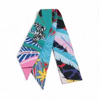 エルメス　ツインズ　ド・レ・ブックル・ビジュー　ツイリー　レア エルメス ツイリー ツインズ ド レ ブックル ビジュー スカーフ シルク