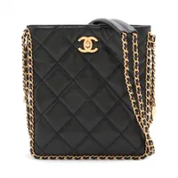 シャネル ミニマトラッセ キャビアスキン チェーンショルダーバッグ