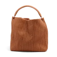 ボッテガヴェネタ イントレチャート カンパーナ レザー トートバッグ