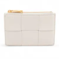 【美品】ボッテガヴェネタ マキシイントレチャート カセット ナイロン ホワイト BOTTEGA VENETA 並行輸入 ボッテガヴェネタ ショルダーバッグ マキシ