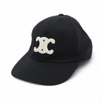 現行モデル 美品 セリーヌ トリオンフ キャップ コットン ブラック 帽子 M セリーヌ トリオンフ キャップ M コットン ブラック A4087805｜中古